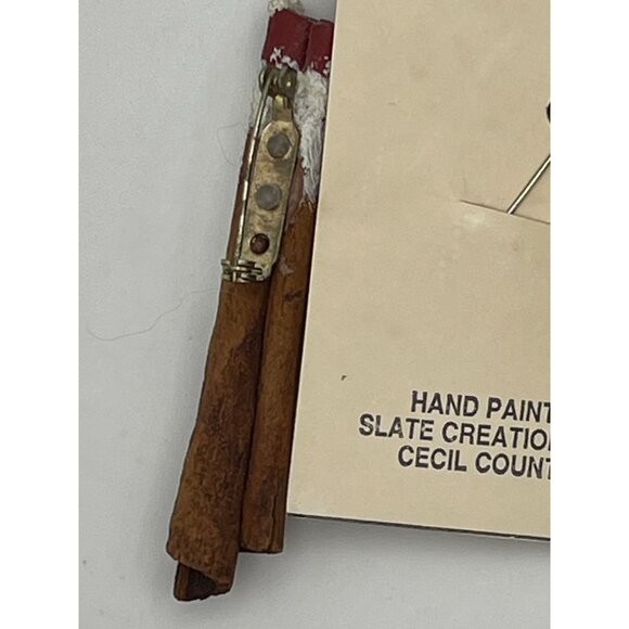 4 Pc Lot Christmas Holiday Brooches Hand Painted Snowman Christmas Trees Santa - Picture 7 of 8